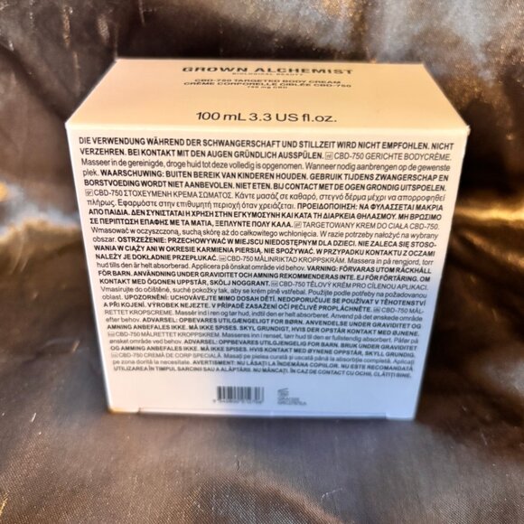 ✨ NEW Grown Alchemist 750 Targeted Body Cream ✨ - Picture 3 of 3